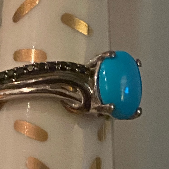 Sleeping beauty turquoise ring with black diamond accents. Size 6 1/2. 925 - Picture 2 of 6